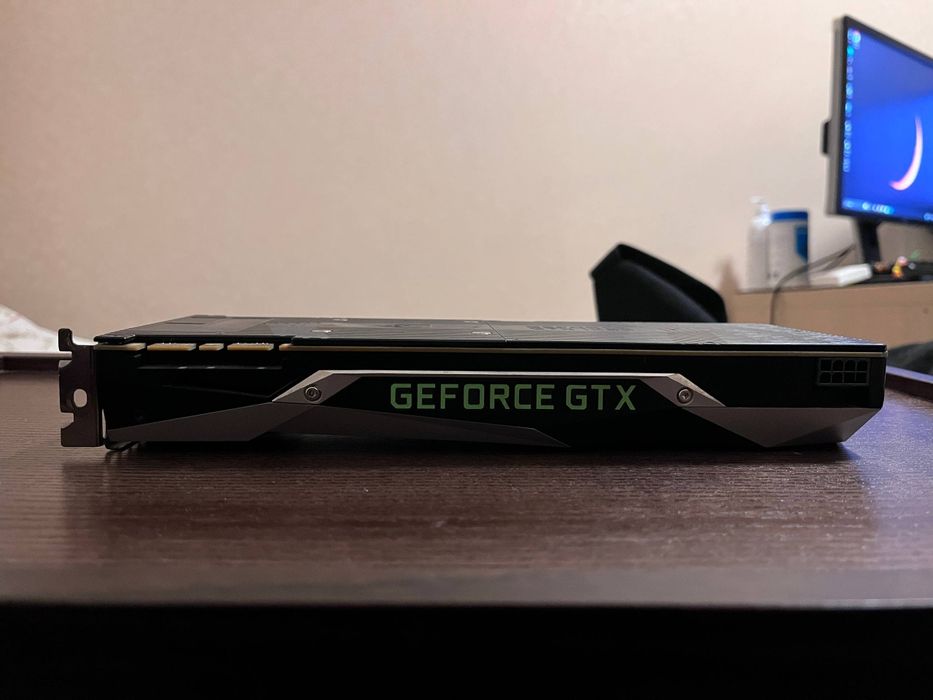 GTX 1080 Founders Edition 8 гб