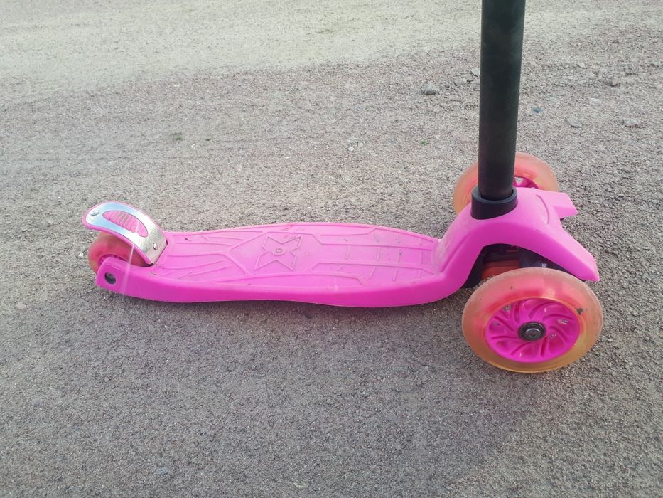 Самокат детский.