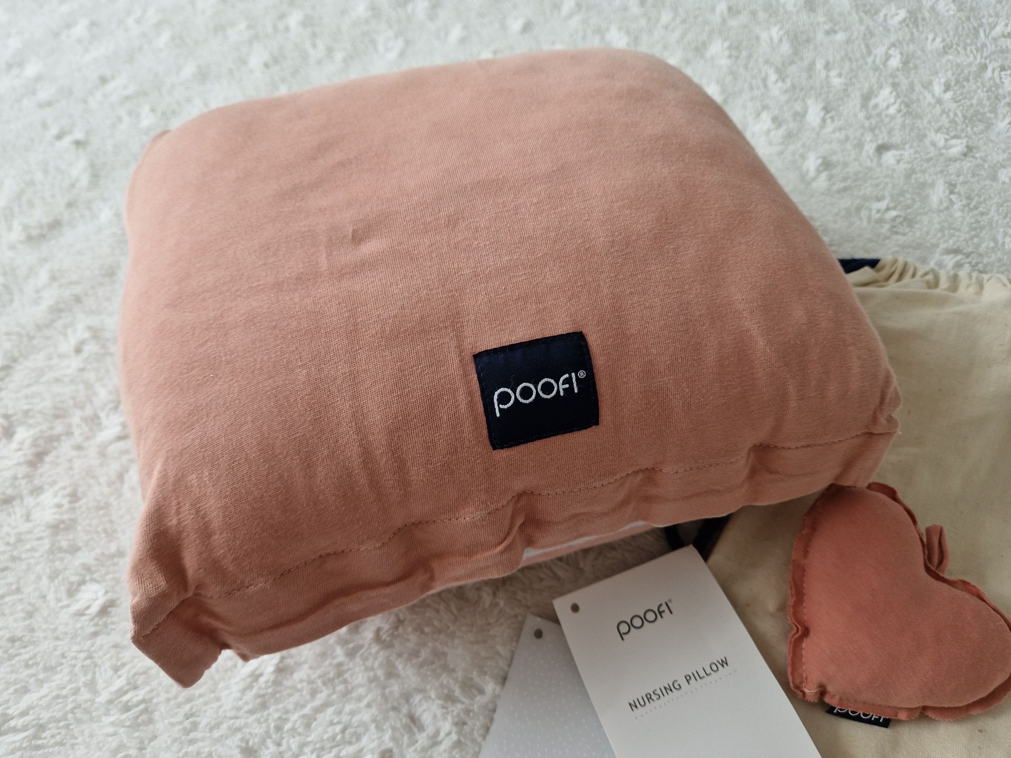 Poduszka do karmienia na rękę Poofi