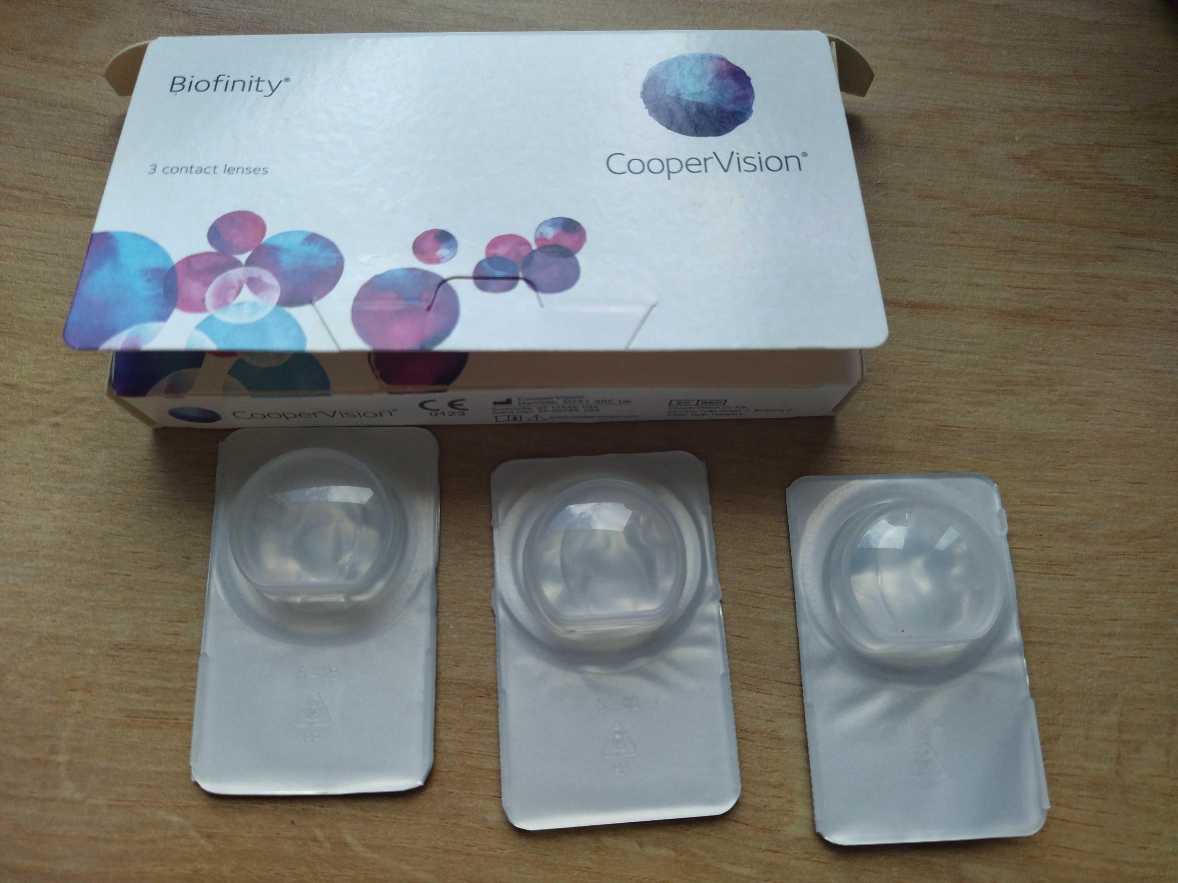 Soczewki kontaktowe Biofinity i EyeLove -4,5 - 3 szt.