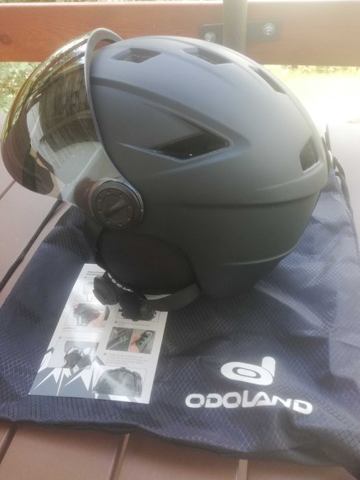 Odoland Kask Narciarski z Wizjerem M Czarny UV400 Snowboard