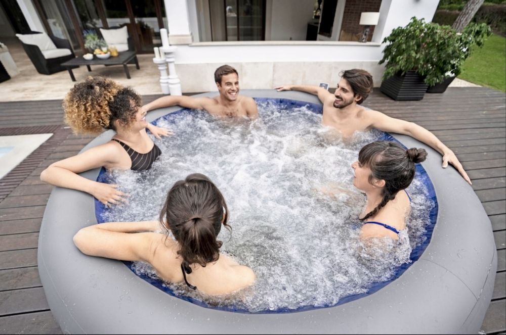 Jacuzzi Santorini do 7 osob gratis odkurzacz, chemia, mata i wiele