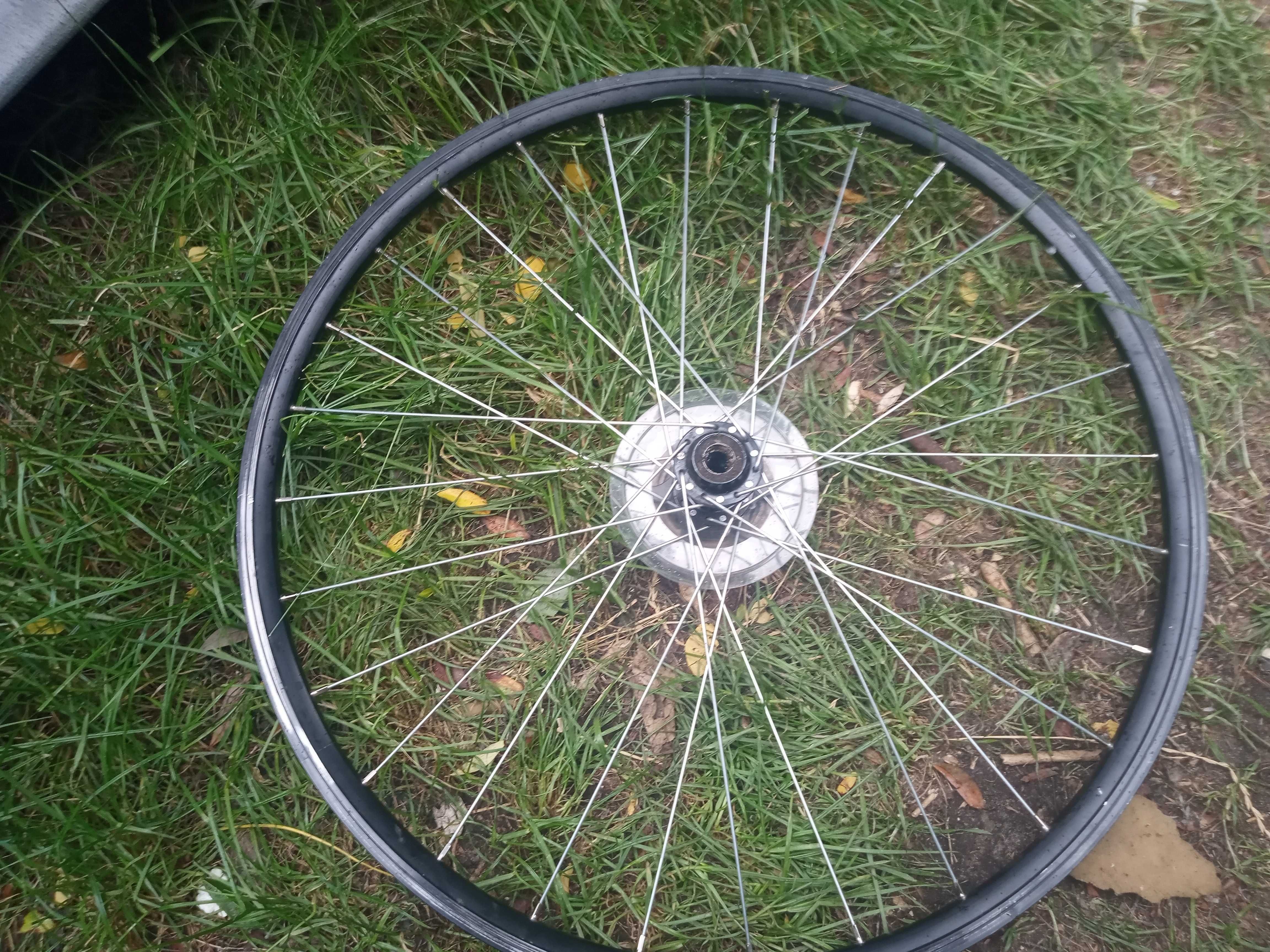 Koło tylnie 28 aluminium wolnobieg