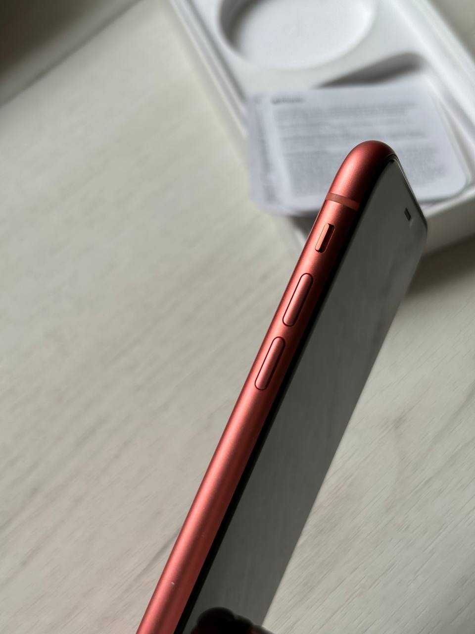 Iphone XR корал, 64 гб