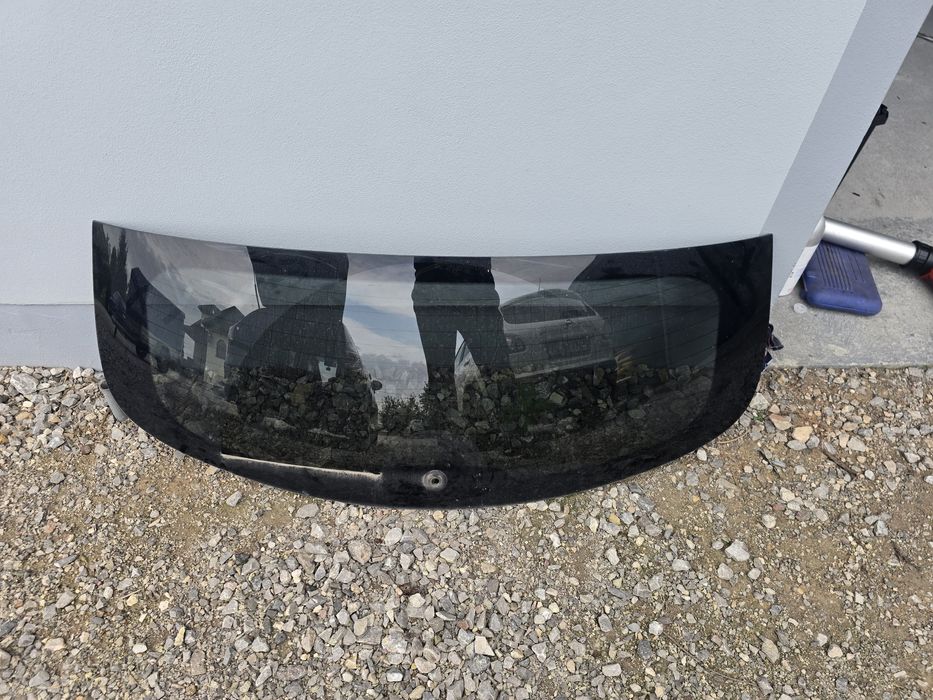 Szyba tył nissan qashqai 2012