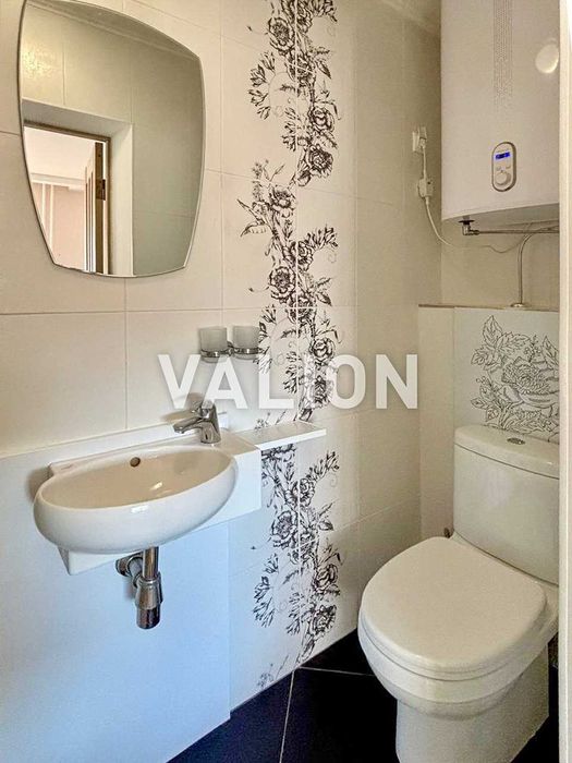 Продаж 2-к квартири Коцюбинське, Паризька, 5. Без комісії