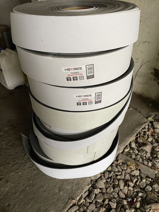 Taśma akustyczna wygłuszająca samoprzylepna 70mmx30m HERMES 70 cm