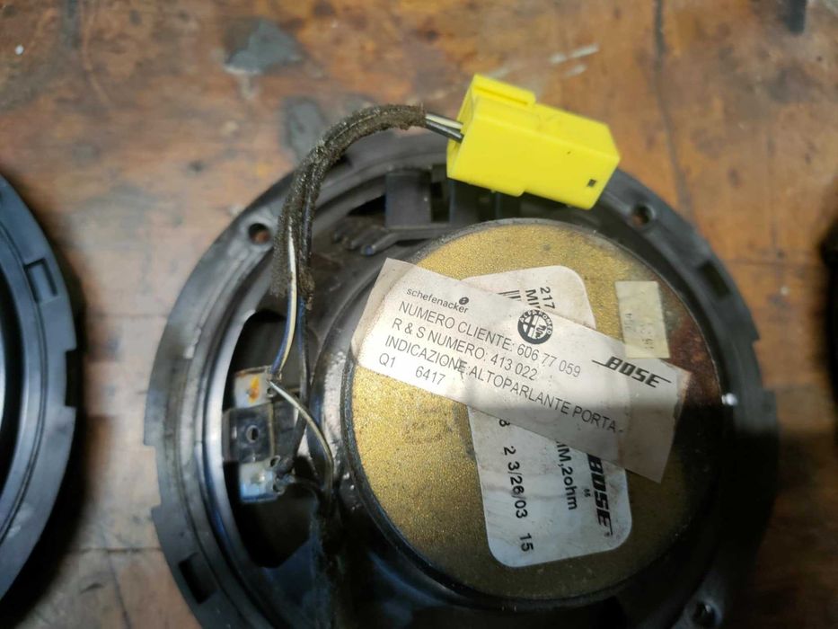 Głośniki BOSE Alfa Romeo 156, 4 sztuki