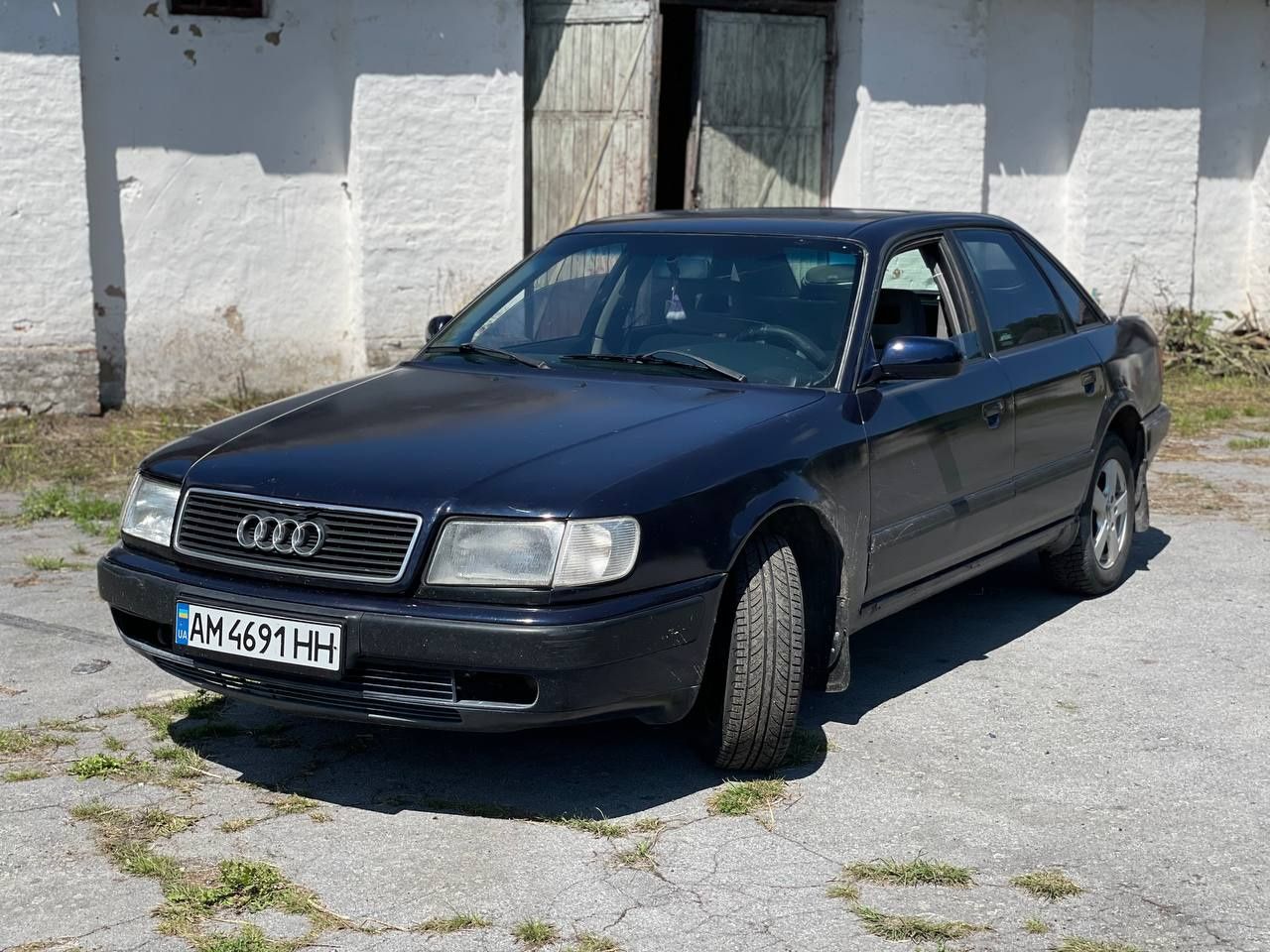 Ауді. 100  с4 кузові