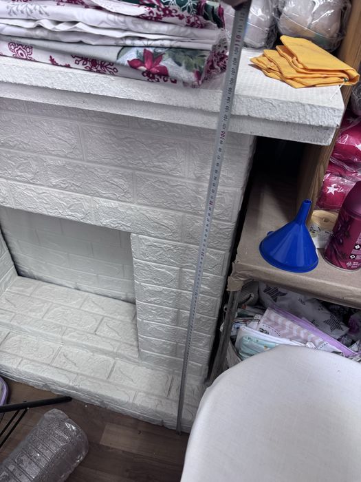 Камін декоративний білий