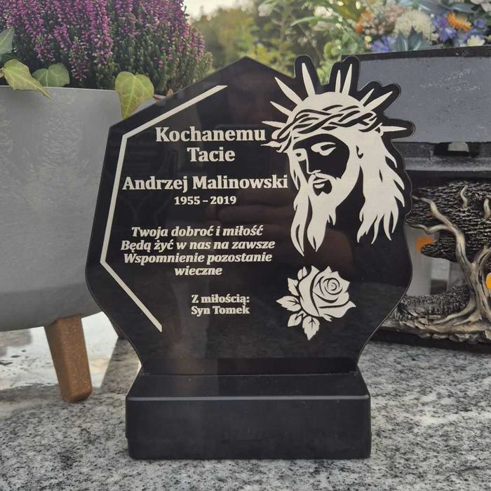 Nowoczesny znicz LED z grawerem | Wszystkich Świętych