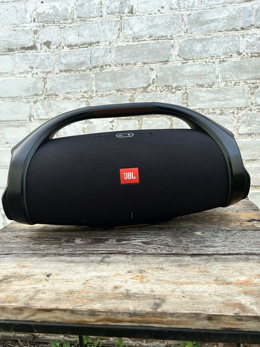JBL Boombox 2 .!