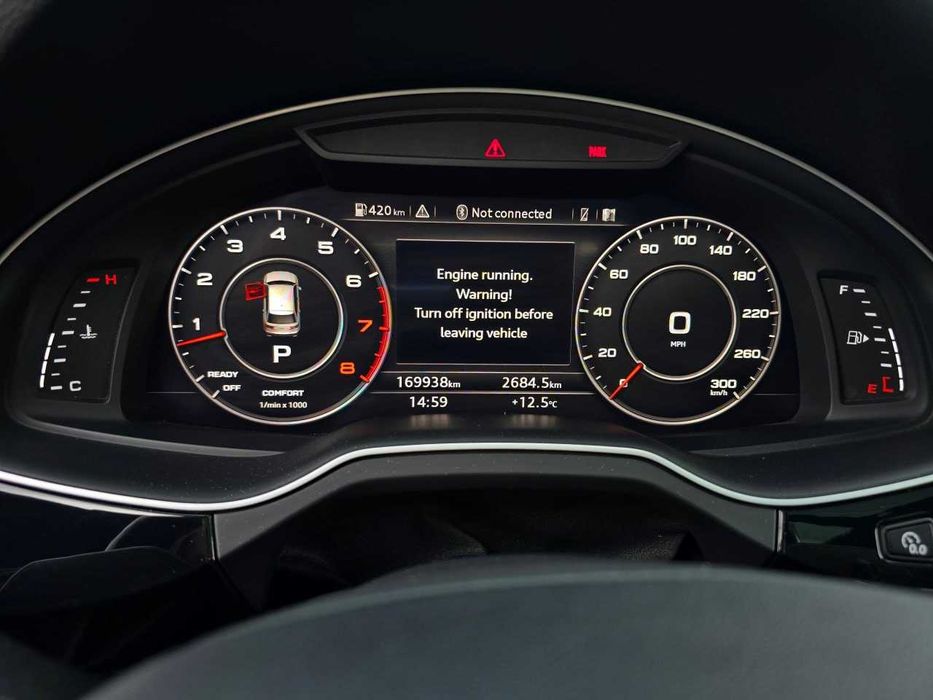 Продам  Audi Q7 2016. Можна в розстрочку, під викуп.