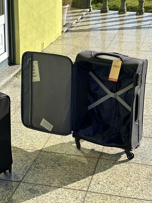 AMERICAN TOURISTER