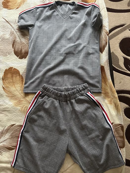 Віддам безкоштовно одяг Не відправляю