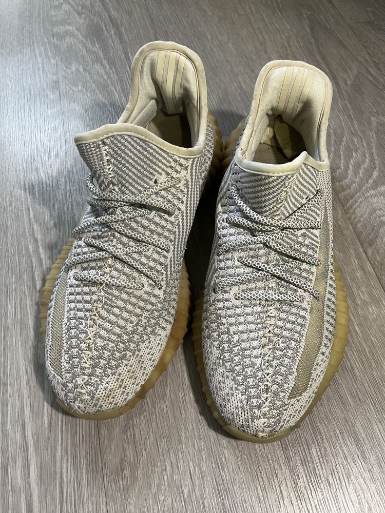 yezzy boost 350 grey