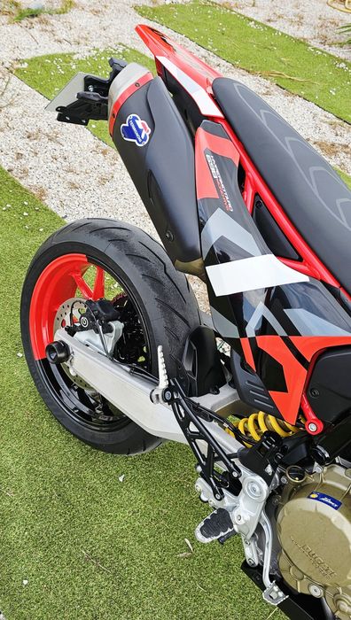 Ducati Hypermotard 698 Mono RVE