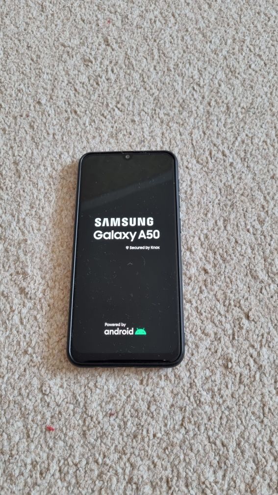 Samsung A50 6/128. Офіційний