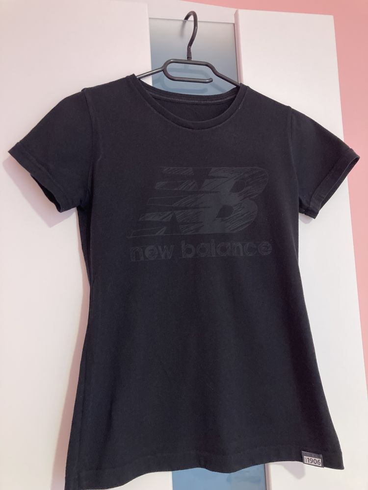 Czarna koszulka, t-shirt New Balance