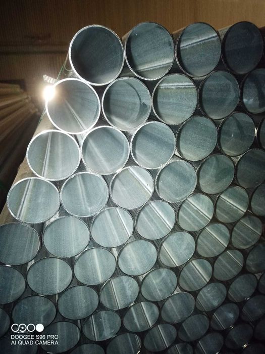 Słupek ogrodzeniowy, rura fi 38x1,3 2,3m