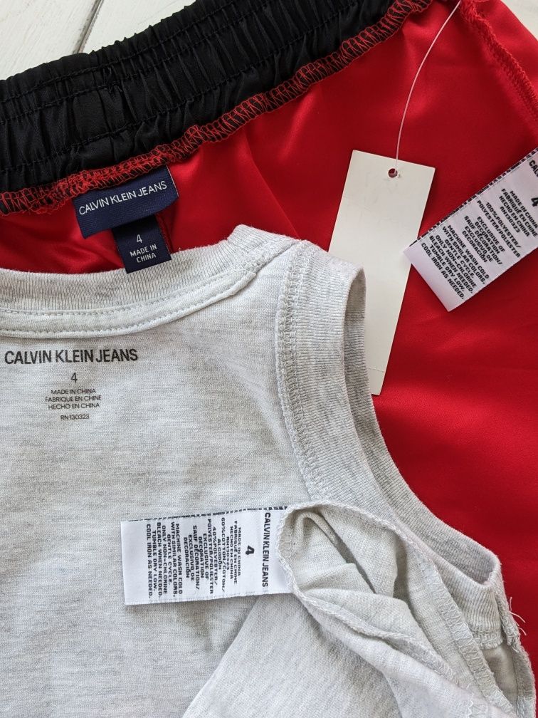 Комплект Calvin Klein, 104 см, оригинал