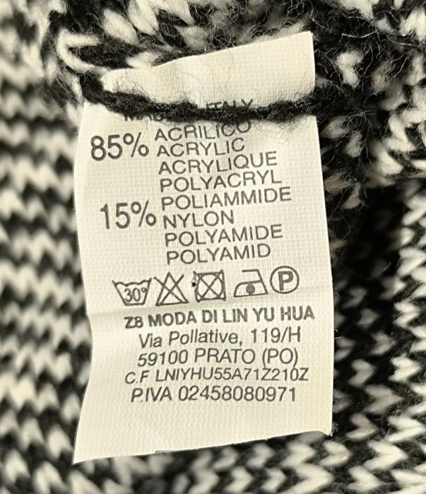 Sweterek sweter dekold wzór
