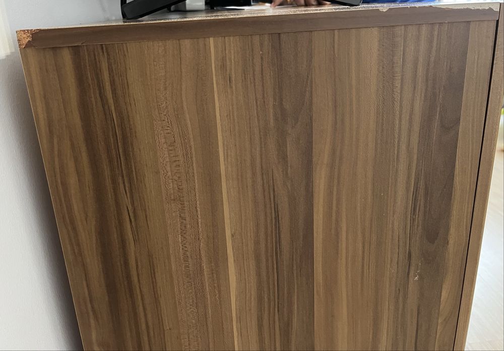 Komoda i witryna szynaka