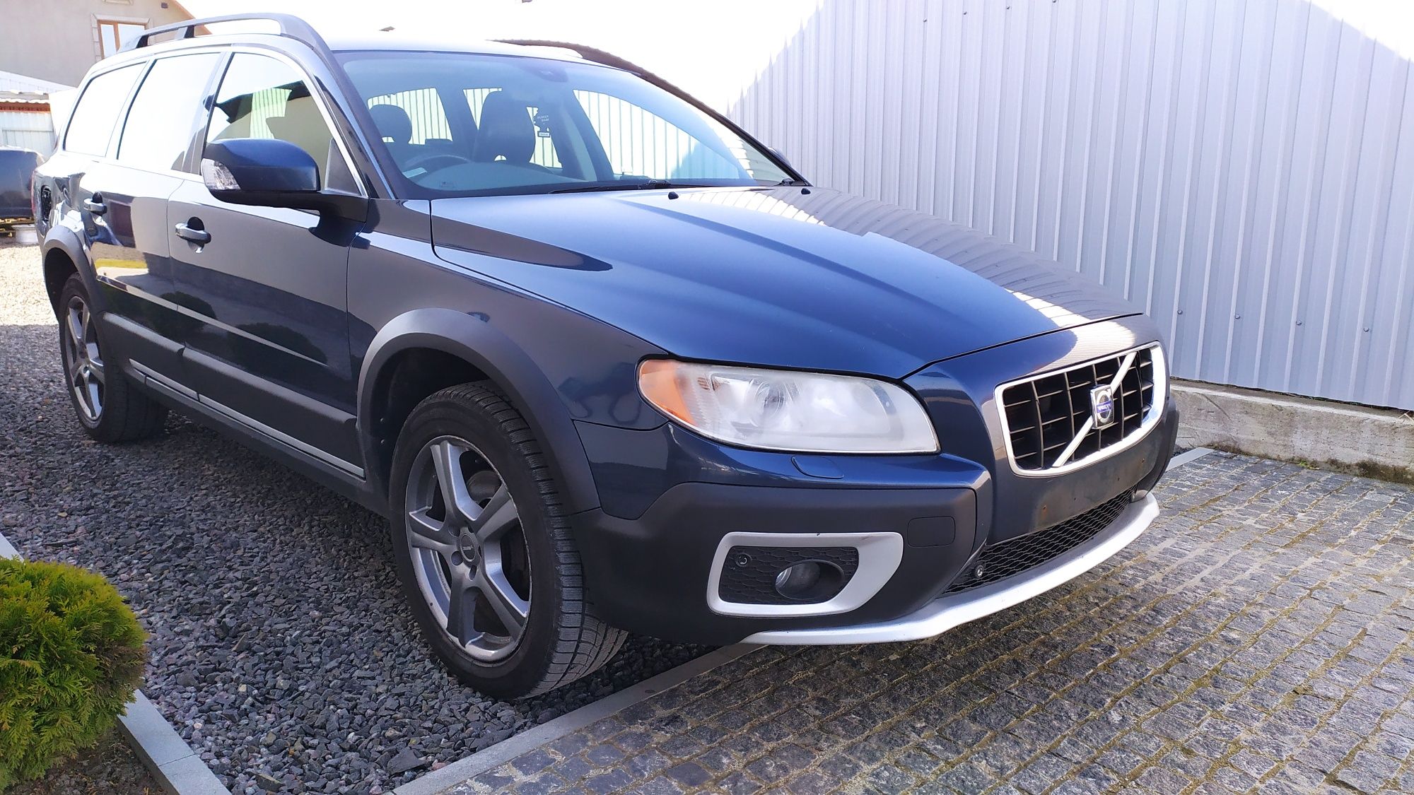 Вольво ХС70 Volvo XC70 ЗАПЧАСТИНИ РОЗБОРКА ШРОТ все для Вольво від2007