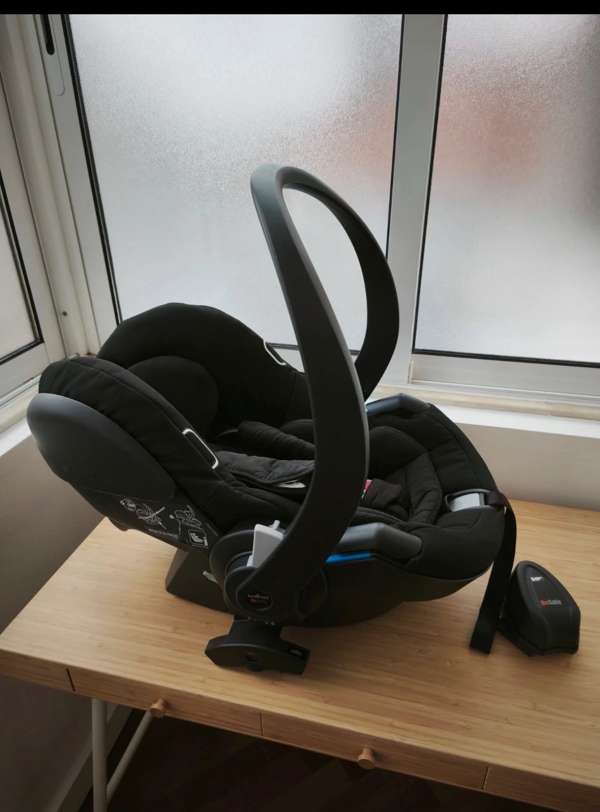 Babyzen by BeSafe Egg Car Seat