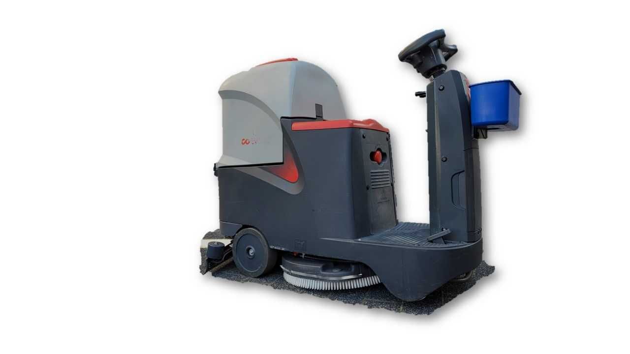 Maszyna sprzątająca Comac Innova 55 B nowe baterie