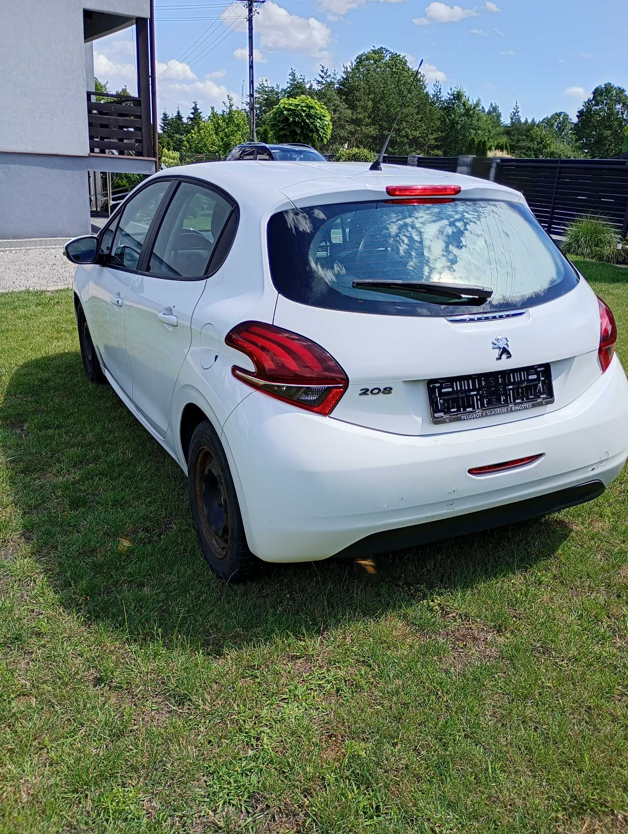 Peugeot 208  1.0 VTI