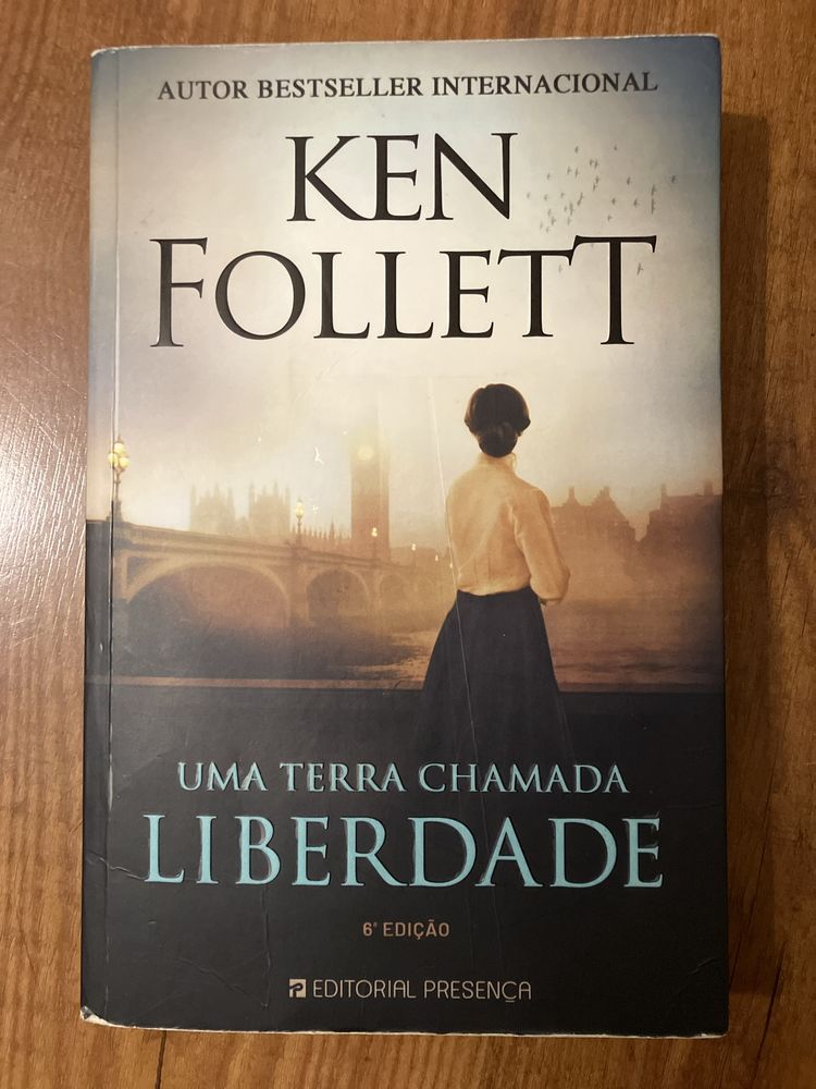 Livro Uma Terra Chamada Liberdade de Ken Follett