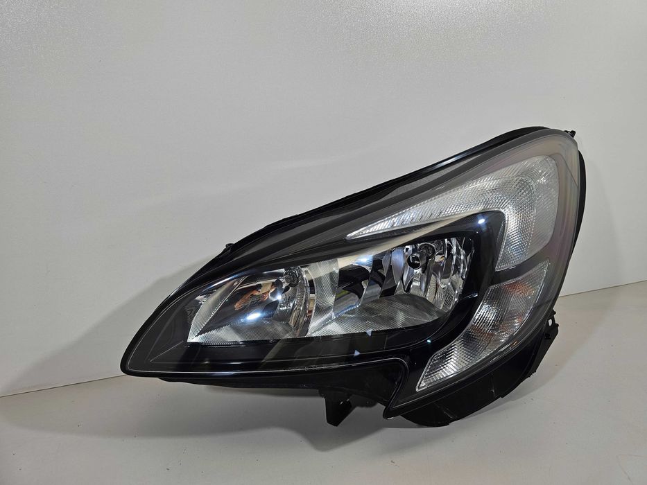 Opel Corsa E Lampa Przód Przednia Lewa Europa Kompletna