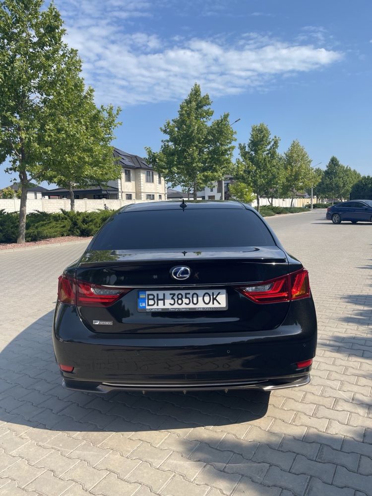 Lexus Gs300 гібрід