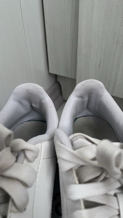 Оригінальні шкіряні кросівки Puma 37 б/у