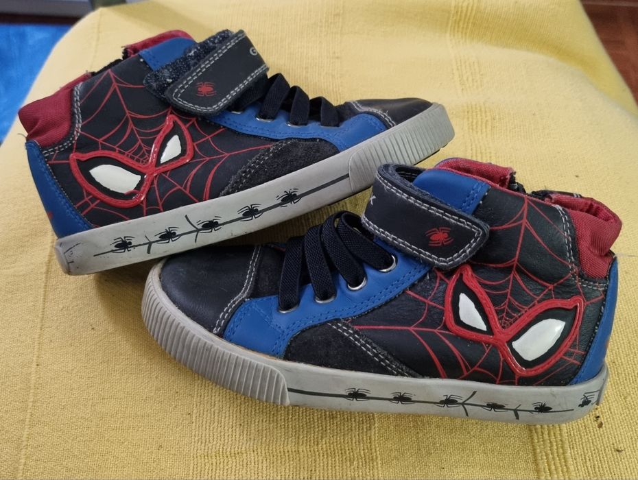 Ténis Criança N27 Homem Aranha