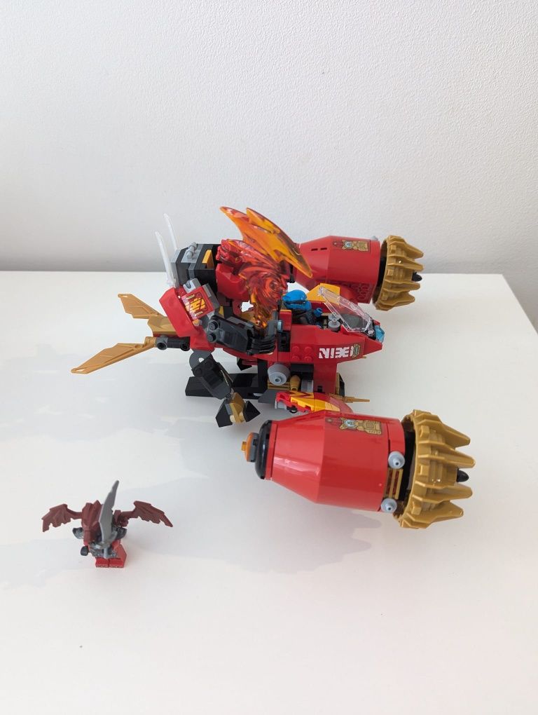 LEGO® 71830 Ninjago - Burzowy jeździec-mech Kaia