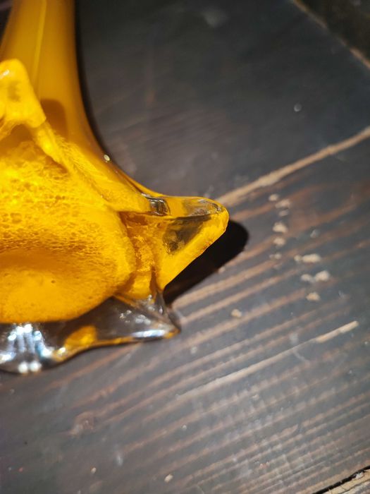 Ciekawy wazon flet żółty PRL