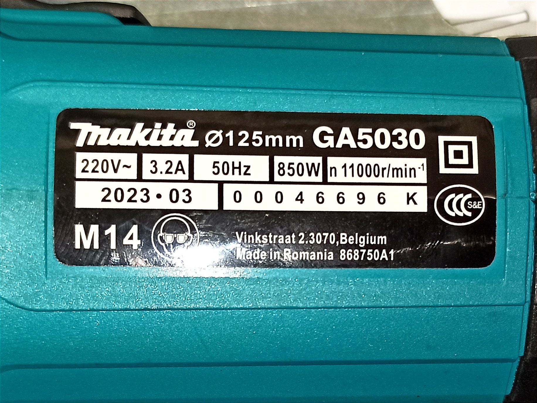 Болгарка Makita GA5030 ( РУМУНІЯ ).

Продам Болгарку Makita GA5030 за