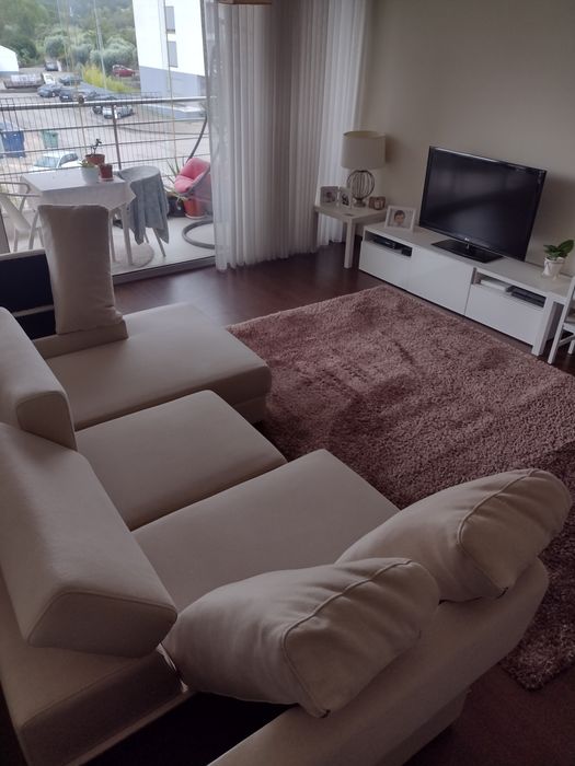 Limpeza e pré secagem de carpetes tapetes e alcatifas a o domicílio