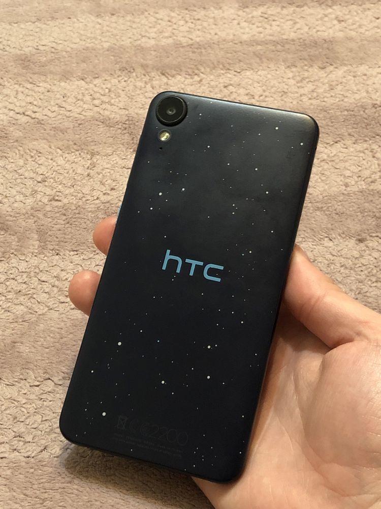 Телефон HTC Desire 825 з Німеччини
