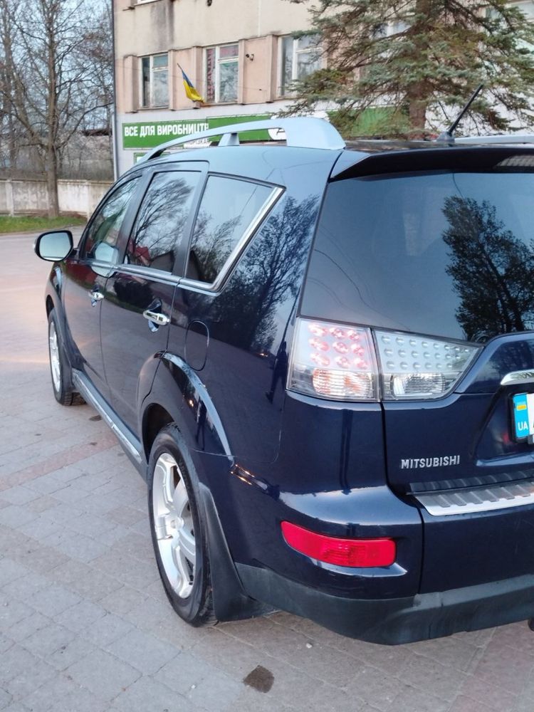 Mitsubishi outlander 2010 AUTOMAT(cr-v,asx,)
