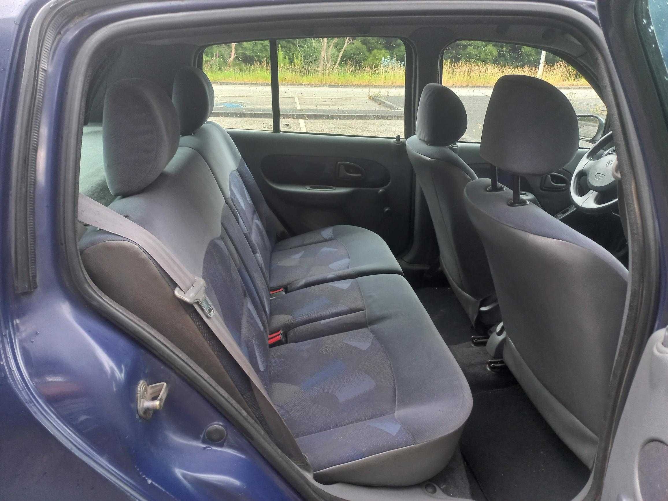 Renault Clio 1.2