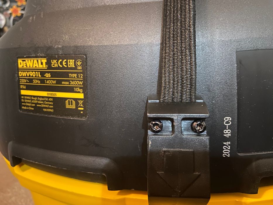Odkurzacz DeWalt DWV901L