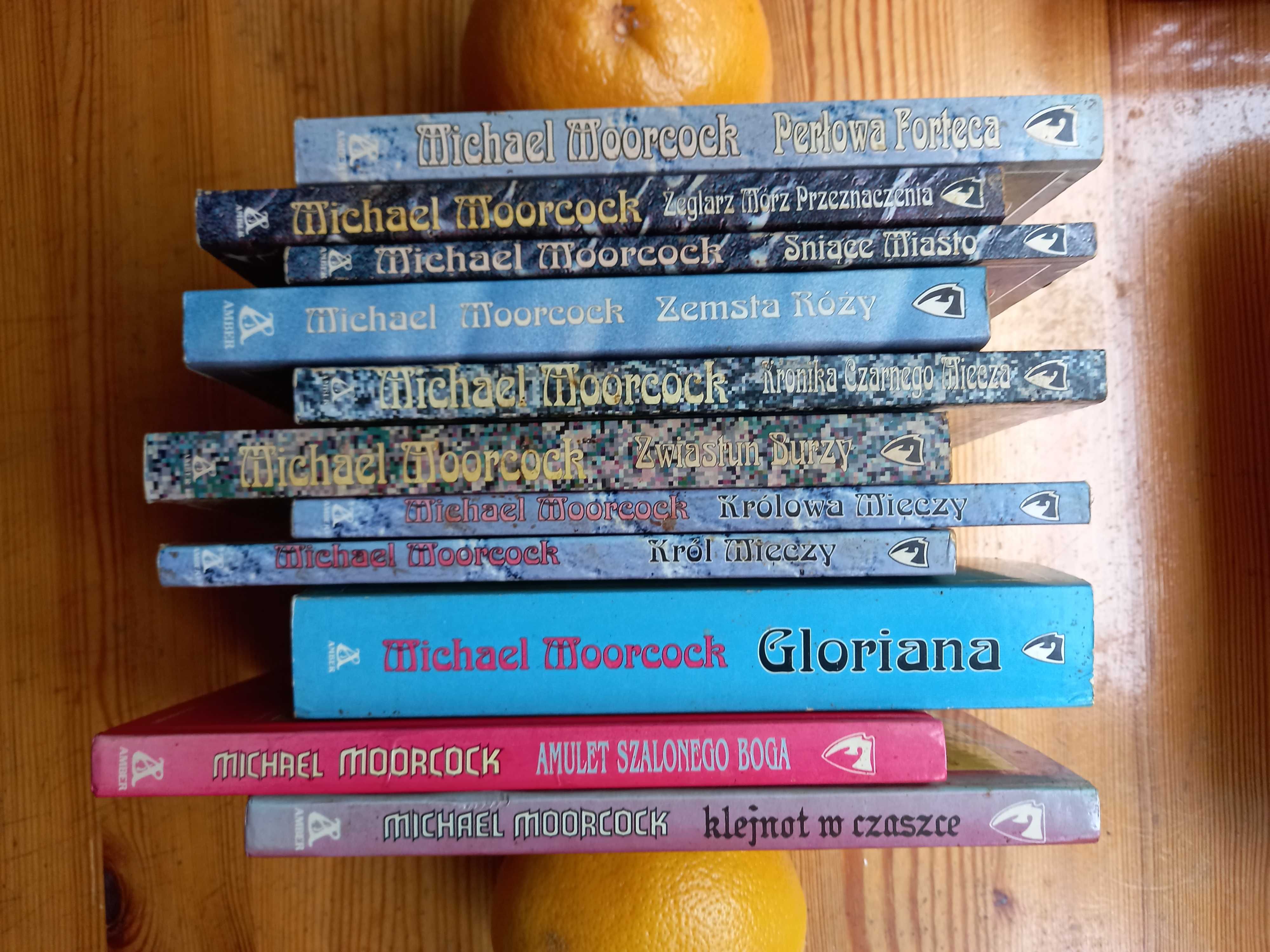 Michael Moorcock - książki fantasy , zestaw 11 egzemplarzy .