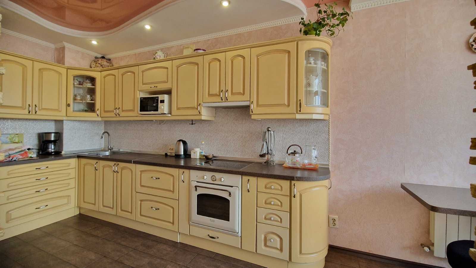 Подобово.  1-кімн., 40м2.  Мінський масив.