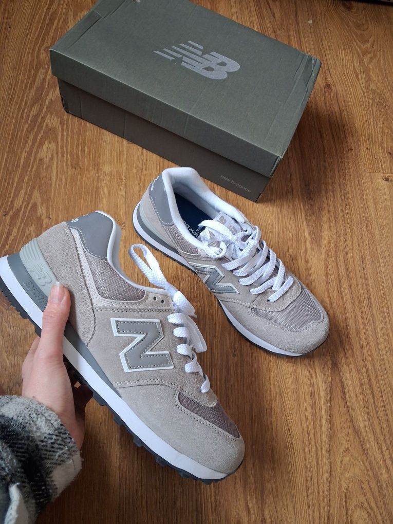 РАСПРОДАЖА! Кроссовки new balance evg574