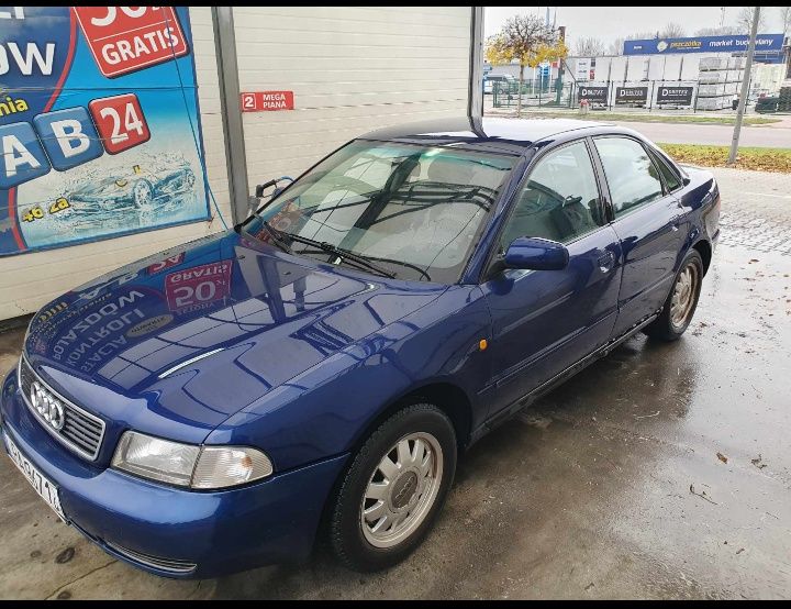 AUDI A4 1.8 B+lpg