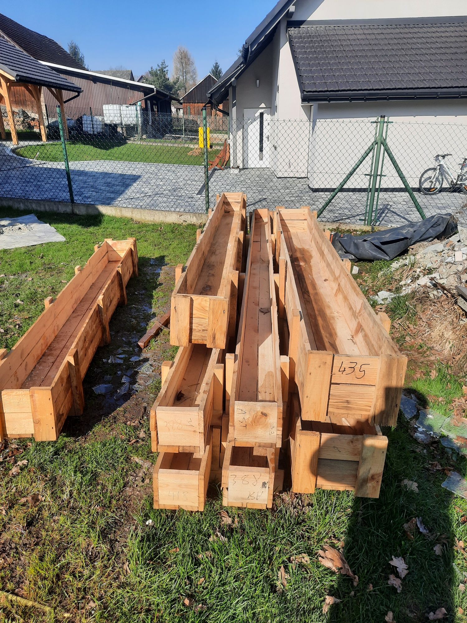Skrzynia drewniana ogrodowa transportowa