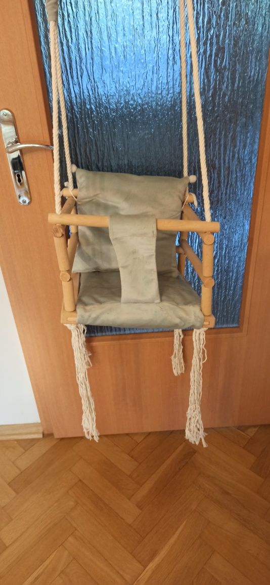 Huśtawka dla dzieci do domu - piękna styl boho